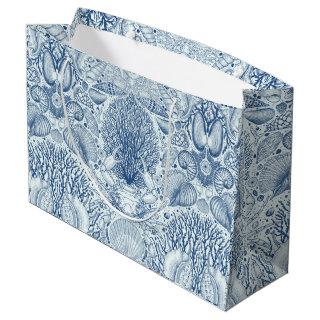 Beach treasures in blue large gift bag