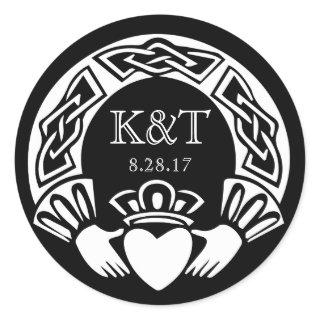Claddagh Initials - Black & White Classic Round Sticker