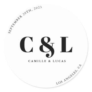 Elegant and trendy wedding  classic round sticker