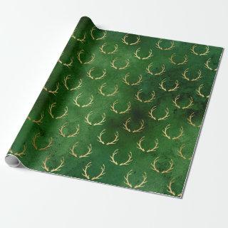 Elegant green & gold Christmas reindeer pattern