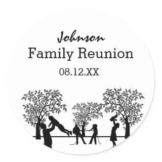 Family Tree Reunion Party | Personalized Classic Round Sticker