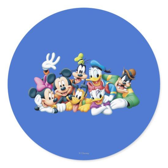 Mickey & Friends | Kneeling Classic Round Sticker