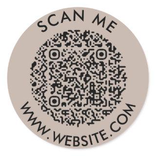 Modern Minimalist Wedding Website Scan me qr code Classic Round Sticker