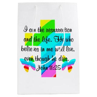 PRETTY JOHN 11:25 RAINBOWS AND BUTTERFLIES MEDIUM GIFT BAG