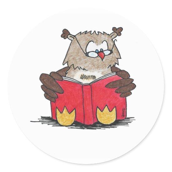 Reading Owl Classic Round Sticker