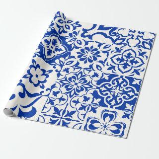 Set of 16 tiles Azulejos in blue,  white. Original