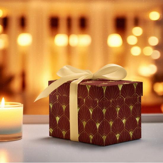 Shiny Gold Art Deco Pattern On Brown Red