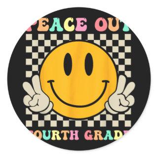 Smile Face Peace Out Fourth 4th Grade Cl Of 2023  Classic Round Sticker