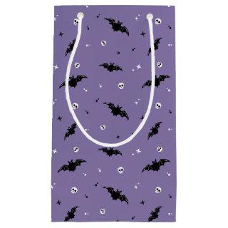 Spooky Bat & Skulls Pattern Halloween Gift Bag
