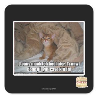 U can maek the bed later. square sticker
